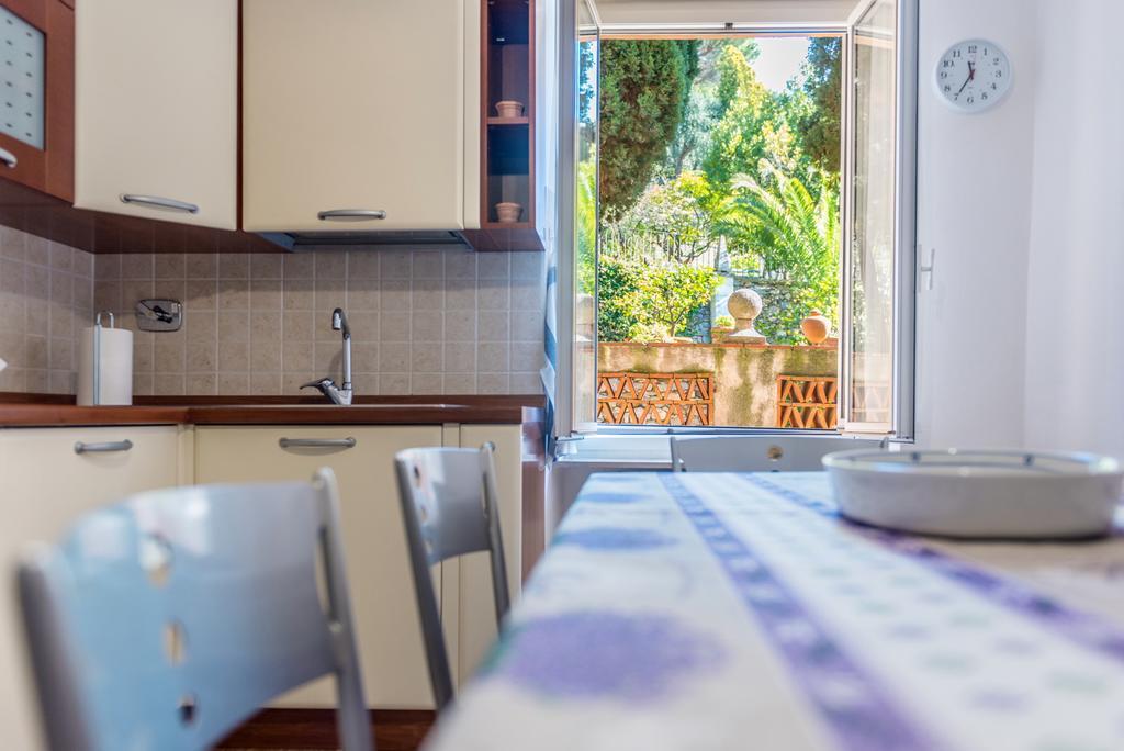 Casa Castelletto Apartment Finale Ligure Ngoại thất bức ảnh
